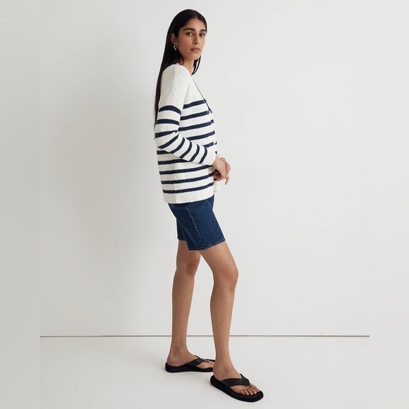 Madewell V-Neck Button-Front Long Cardigan Sweater size M - Picture 2 of 8